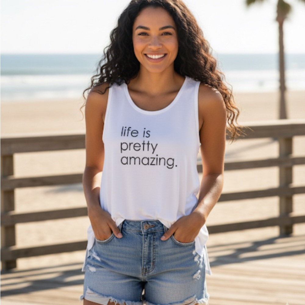 Peace Love World White Tank Top Sz XL Life Is Pretty Amazing Asymmetrical Hem